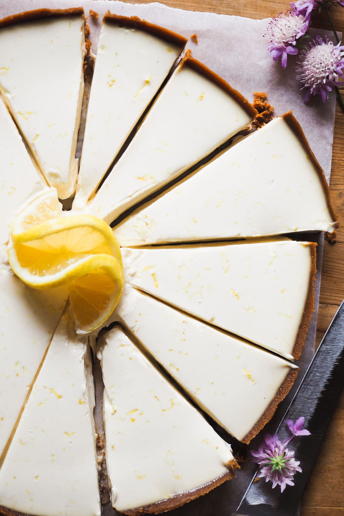 Tarta de queso con crema de limón